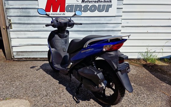 Gebrauchtmotorrad Suzuki Sixteen 125 - Bild 4