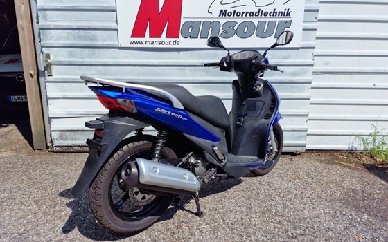 Gebrauchtmotorrad Suzuki Sixteen 125 - Bild 5