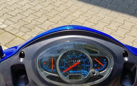Gebrauchtmotorrad Suzuki Sixteen 125 - Bild 6