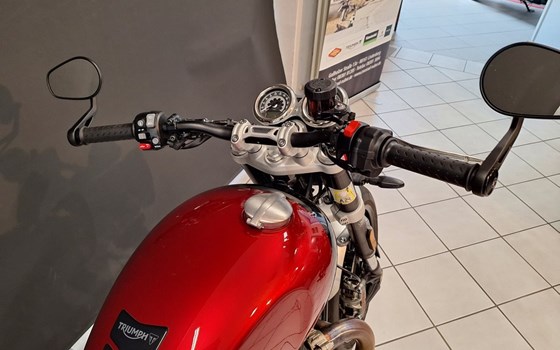 Gebrauchtmotorrad Triumph Speed Twin 1200 - Bild 11
