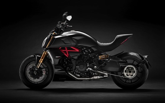 Gebrauchtmotorrad Ducati Diavel 1260 S - Bild 3