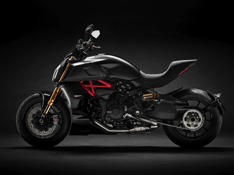 Angebot Ducati Diavel 1260 S Bild 3: Angebot Ducati Diavel 1260 S