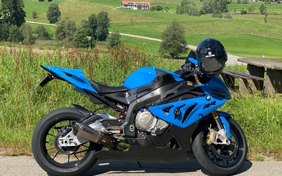 Gebrauchtmotorrad BMW S 1000 RR - Bild 10 Gebrauchtmotorrad BMW S 1000 RR - Bild 10