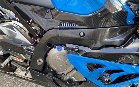 Gebrauchtmotorrad BMW S 1000 RR - Bild 4 Gebrauchtmotorrad BMW S 1000 RR - Bild 4
