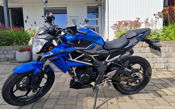 Gebrauchtmotorrad Kawasaki Z125 - Bild 1