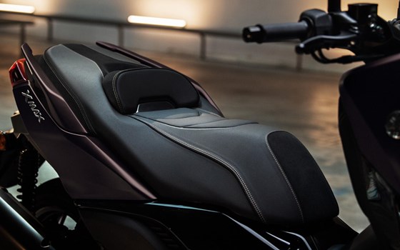 Neufahrzeug Yamaha XMAX 300 Tech MAX - Bild 7