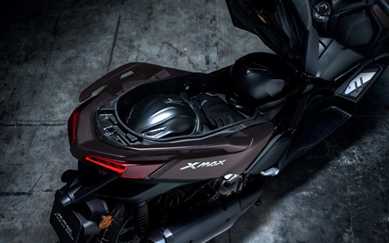 Neufahrzeug Yamaha XMAX 300 Tech MAX - Bild 9