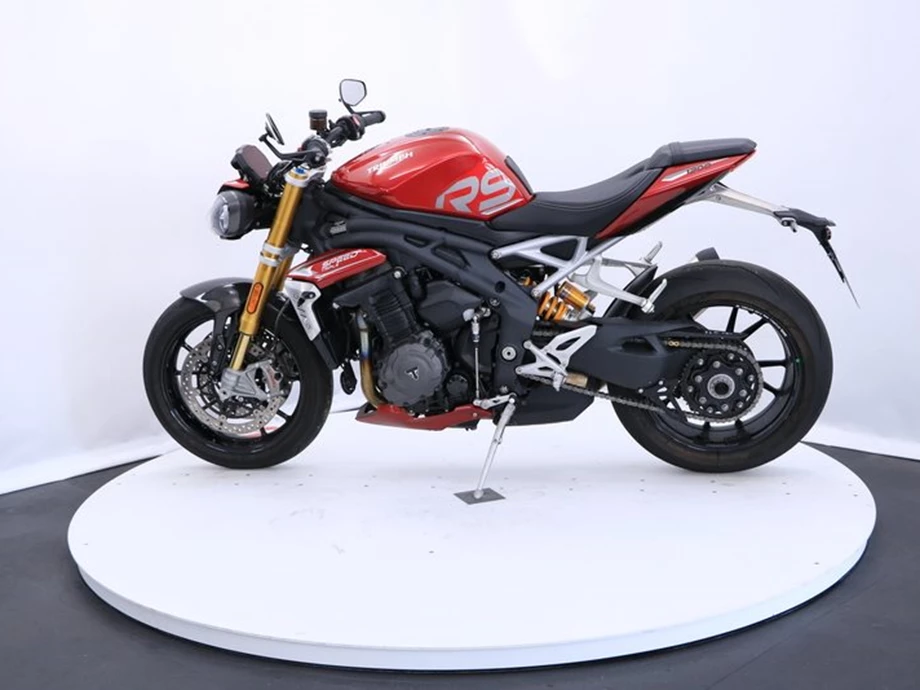 Angebot Triumph Speed Triple 1200 RS Bild 4: Angebot Triumph Speed Triple 1200 RS