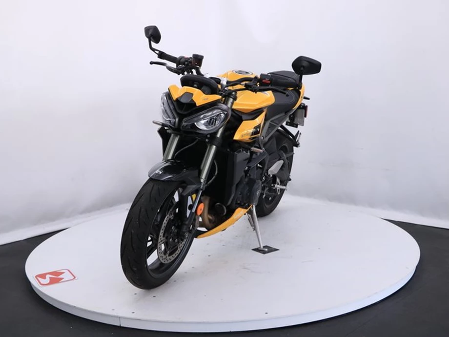 Angebot Triumph Street Triple 765 RS Bild 3: Angebot Triumph Street Triple 765 RS
