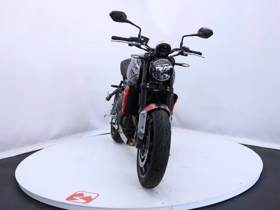 Angebot Triumph Trident 660 Bild 2: Angebot Triumph Trident 660