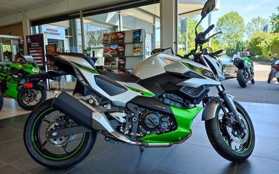 Gebrauchtmotorrad Kawasaki Z7 Hybrid - Bild 4