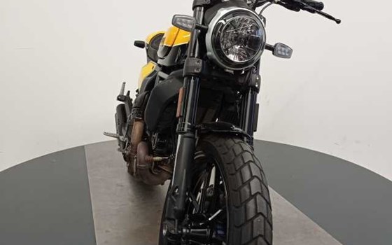 Gebrauchtmotorrad Ducati Scrambler Full Throttle - Bild 5