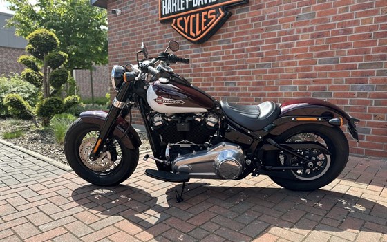 Gebrauchtmotorrad Harley-Davidson Softail Slim FLSL - Bild 1
