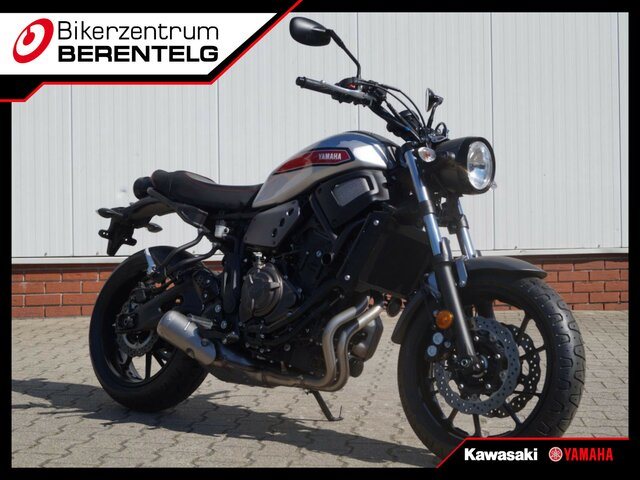 Yamaha XSR700 