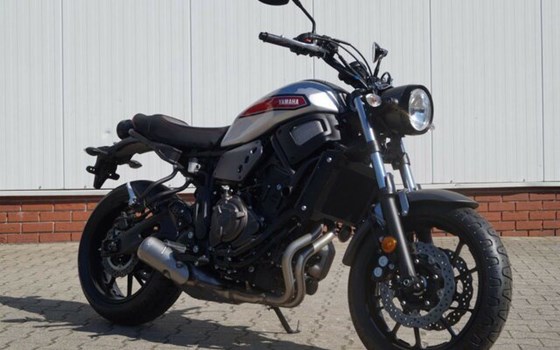 Gebrauchtmotorrad Yamaha XSR700 - Bild 2