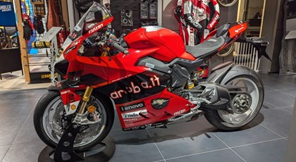 Neumotorrad Ducati Panigale V4