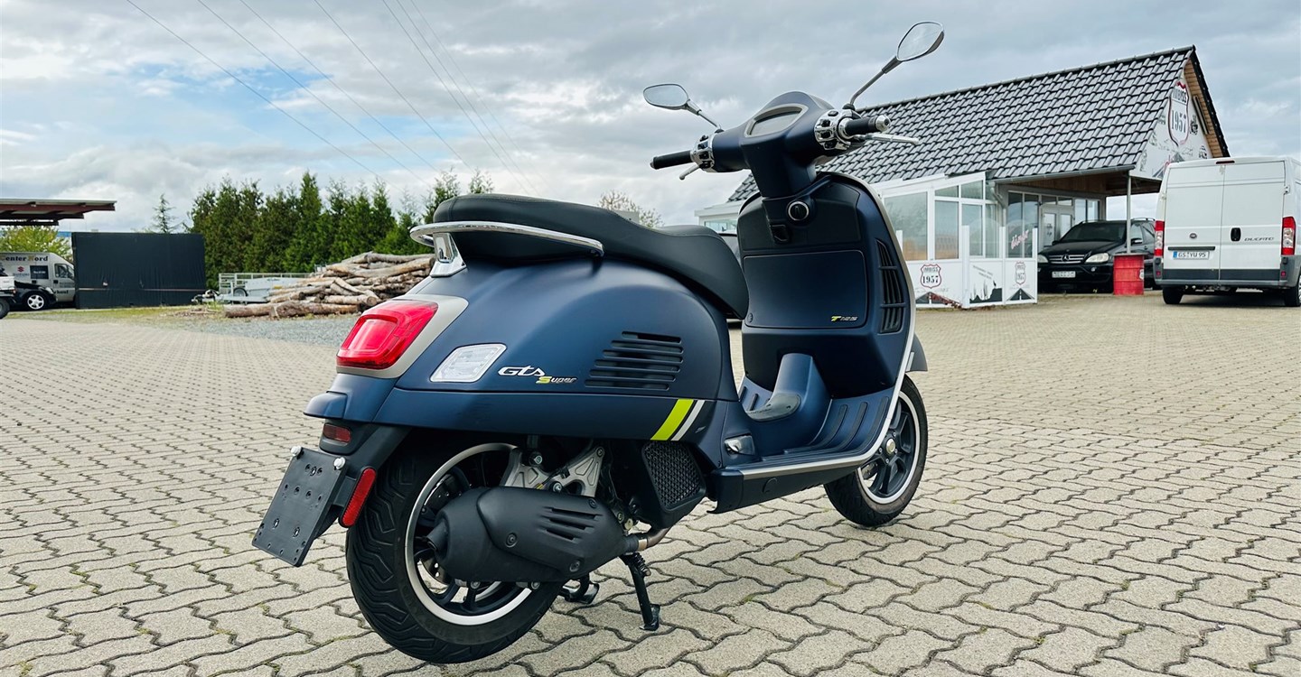 Angebot Vespa GTS 125 Super Tech