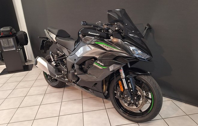 Kawasaki Ninja 1000SX