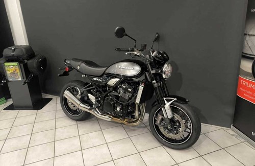 Gebrauchtmotorrad Kawasaki Z900 RS