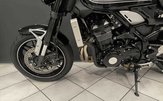 Gebrauchtmotorrad Kawasaki Z900 RS - Bild 10
