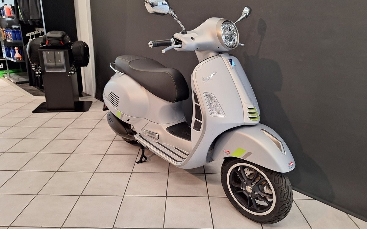 Angebot Vespa GTS 300 Super Tech