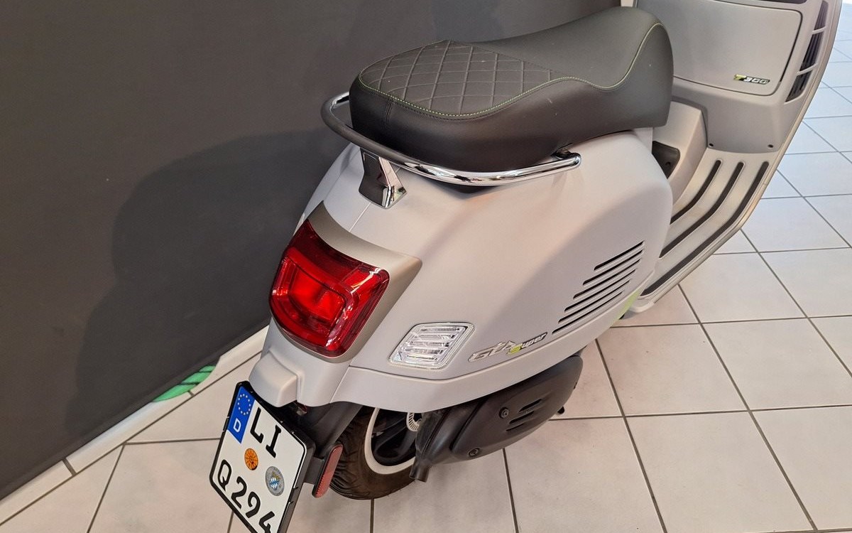 Angebot Vespa GTS 300 Super Tech