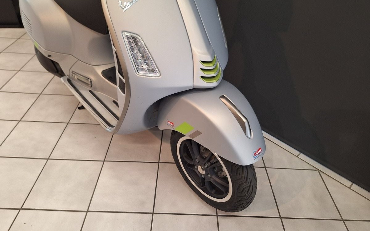 Angebot Vespa GTS 300 Super Tech