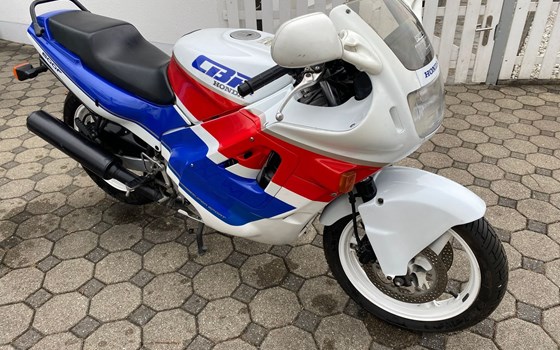 Gebrauchtmotorrad Honda CBR 600 F - Bild 7