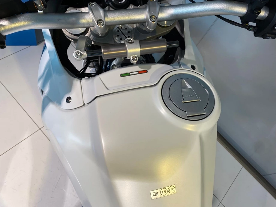 Angebot Ducati DesertX Bild 9: Angebot Ducati DesertX