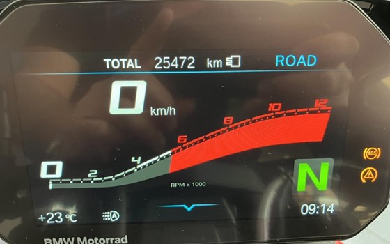 Gebrauchtmotorrad BMW S 1000 R - Bild 6