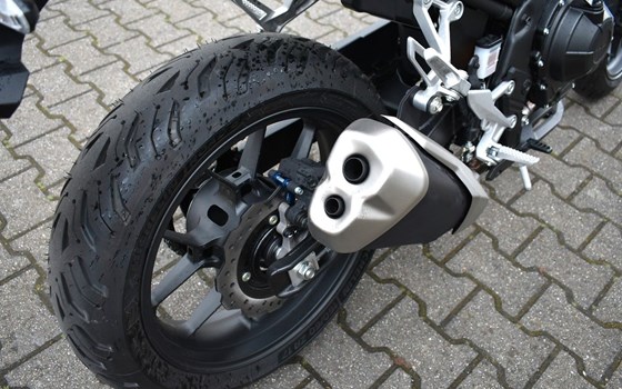 Gebrauchtmotorrad Honda CB500 Hornet - Bild 10