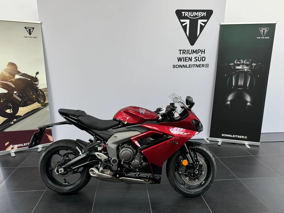 Angebot Triumph Daytona 660 Bild 2: Angebot Triumph Daytona 660