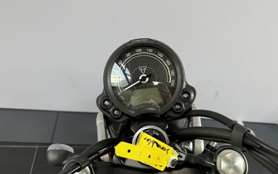 Gebrauchtmotorrad Triumph Scrambler 900 - Bild 8 Gebrauchtmotorrad Triumph Scrambler 900 - Bild 8