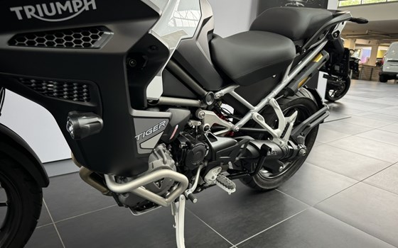 Gebrauchtmotorrad Triumph Tiger 1200 GT Explorer - Bild 9 Gebrauchtmotorrad Triumph Tiger 1200 GT Explorer - Bild 9