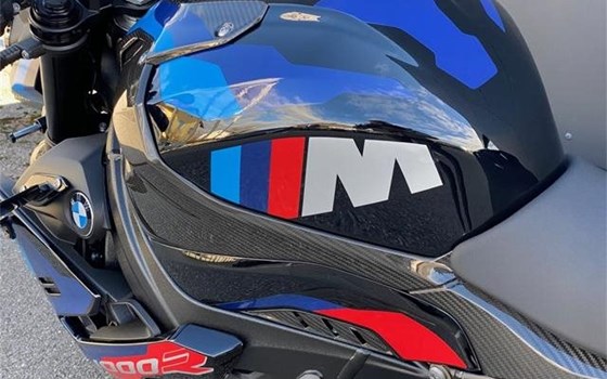 Gebrauchtmotorrad BMW M 1000 R - Bild 6