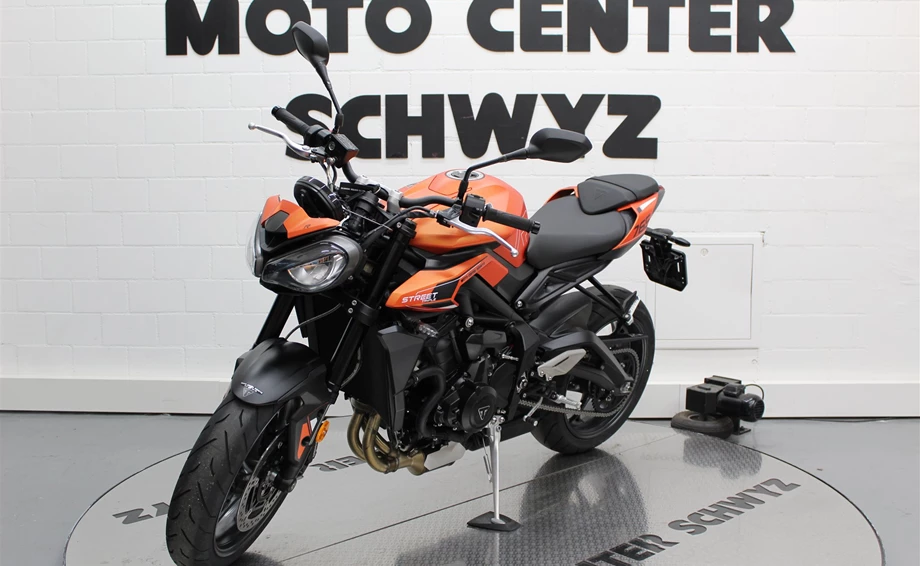 Angebot Triumph Street Triple 765 R Bild 4: Angebot Triumph Street Triple 765 R