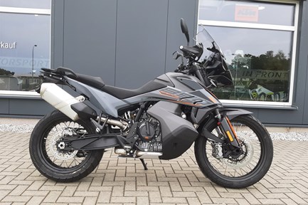 KTM 890 Adventure