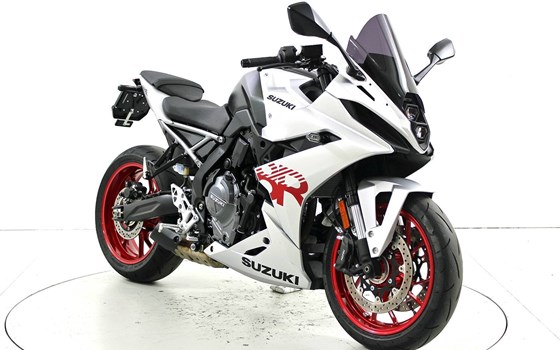 Motorrad Occasion Suzuki GSX-8R - Bild 2