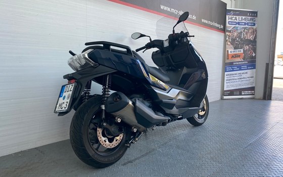 Gebrauchtmotorrad BMW C 400 GT - Bild 3