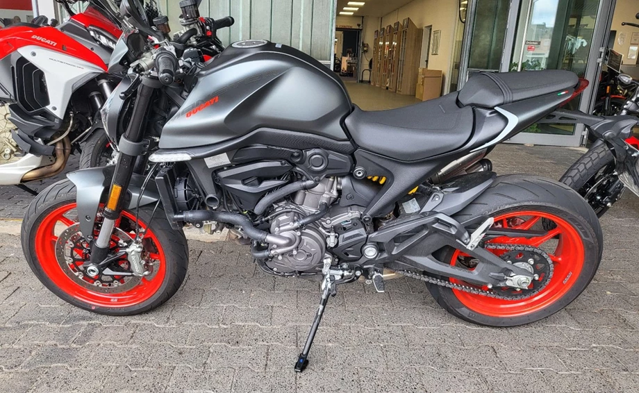 Angebot Ducati Monster + Bild 2: Angebot Ducati Monster +