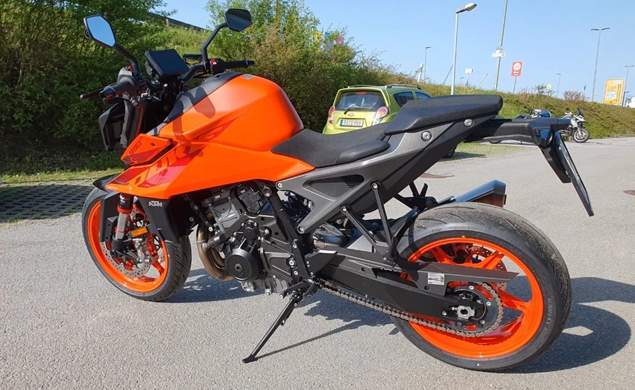 Angebot KTM 990 Duke Bild 7: Angebot KTM 990 Duke