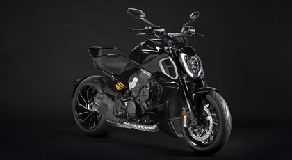 Neumotorrad Ducati Diavel V4