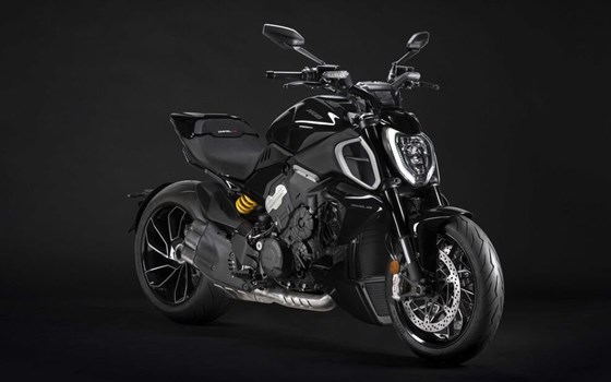 Neufahrzeug Ducati Diavel V4 - Bild 1