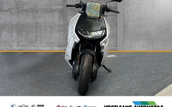 Gebrauchtmotorrad BMW CE 04 - Bild 2