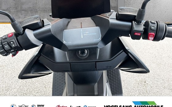 Gebrauchtmotorrad BMW CE 04 - Bild 6