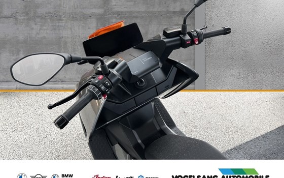 Gebrauchtmotorrad BMW CE 04 - Bild 5