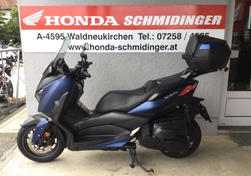 Yamaha XMAX 400