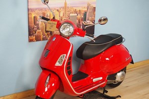 Angebot Vespa GTS 125 ie Super