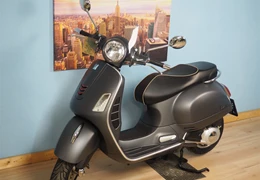 Gebrauchte Vespa GTS 125 i.e. Super Sport Gebrauchte Vespa GTS 125 i.e. Super Sport