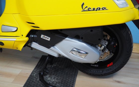 Gebrauchtmotorrad Vespa GTS 125 Supersport iGET - Bild 10 Gebrauchtmotorrad Vespa GTS 125 Supersport iGET - Bild 10